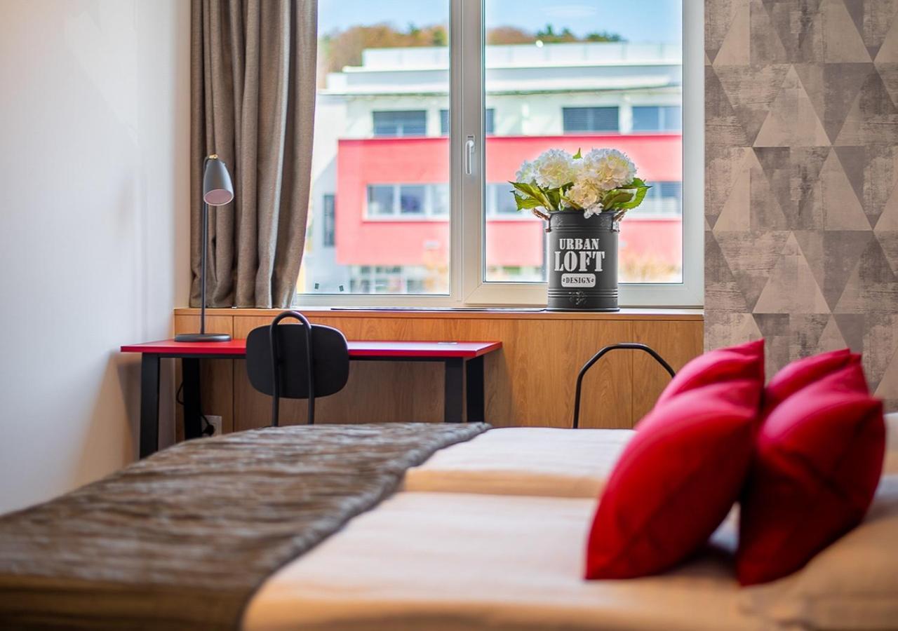 Urban Ring Hotel Ljubljana Bagian luar foto